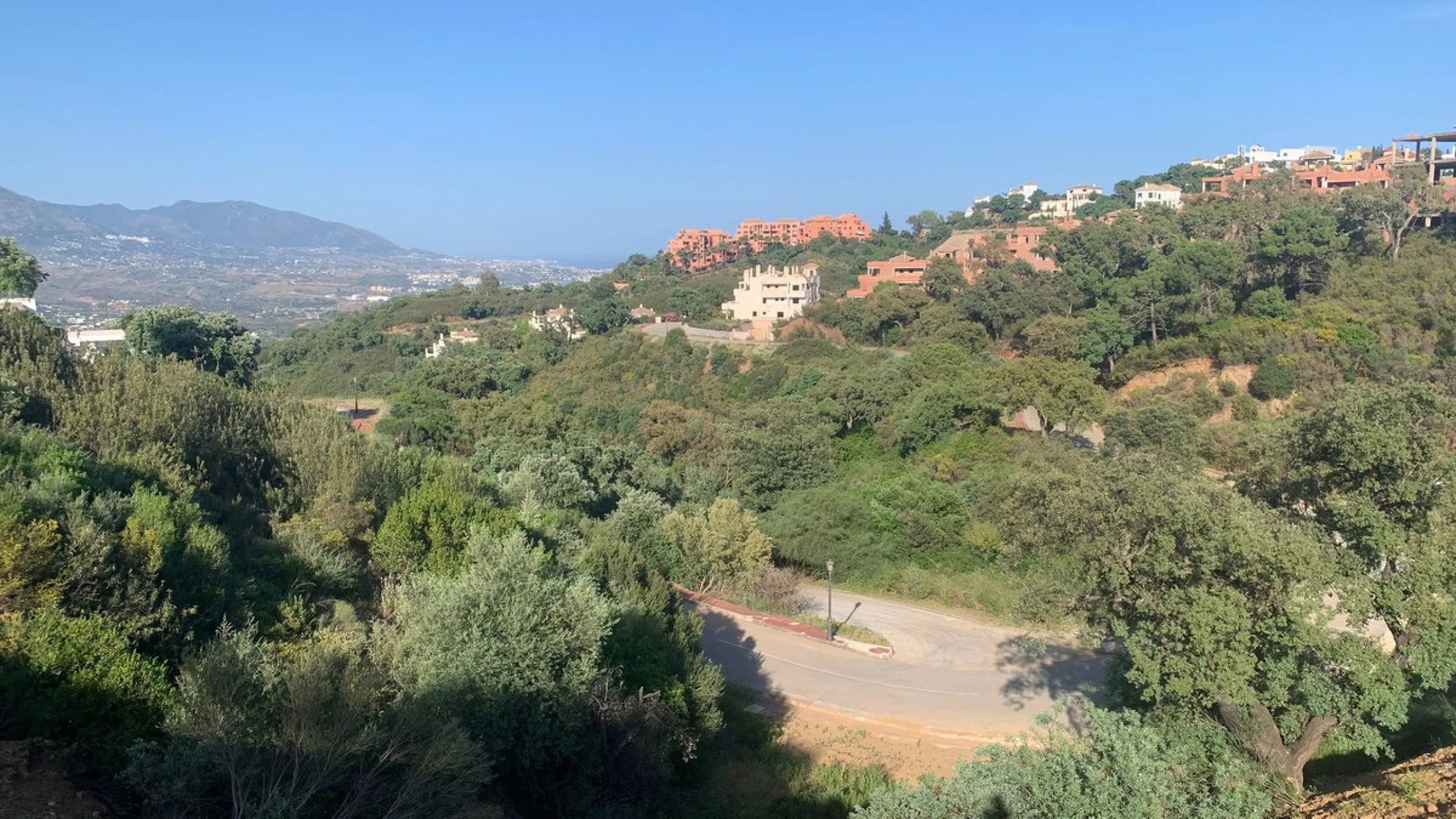 Plot - Residential Plot в продаже в Marbella, Málaga. Площадь участка 1626 м²