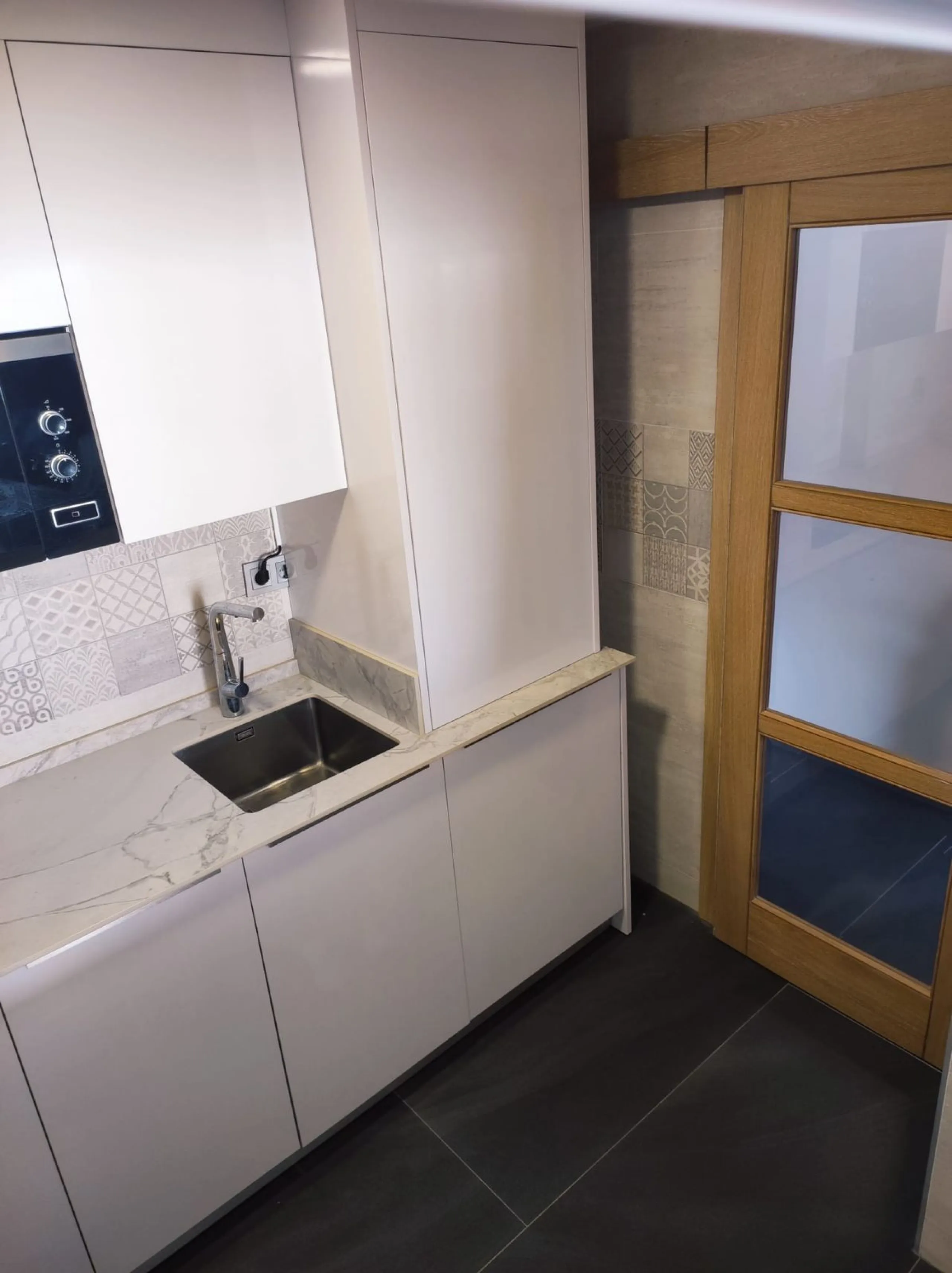 Apartment - Middle Floor Apartment в продаже в Fuengirola, Málaga. В доме 1 спален и 1 ванных комнат. Площадь дома 69 м²