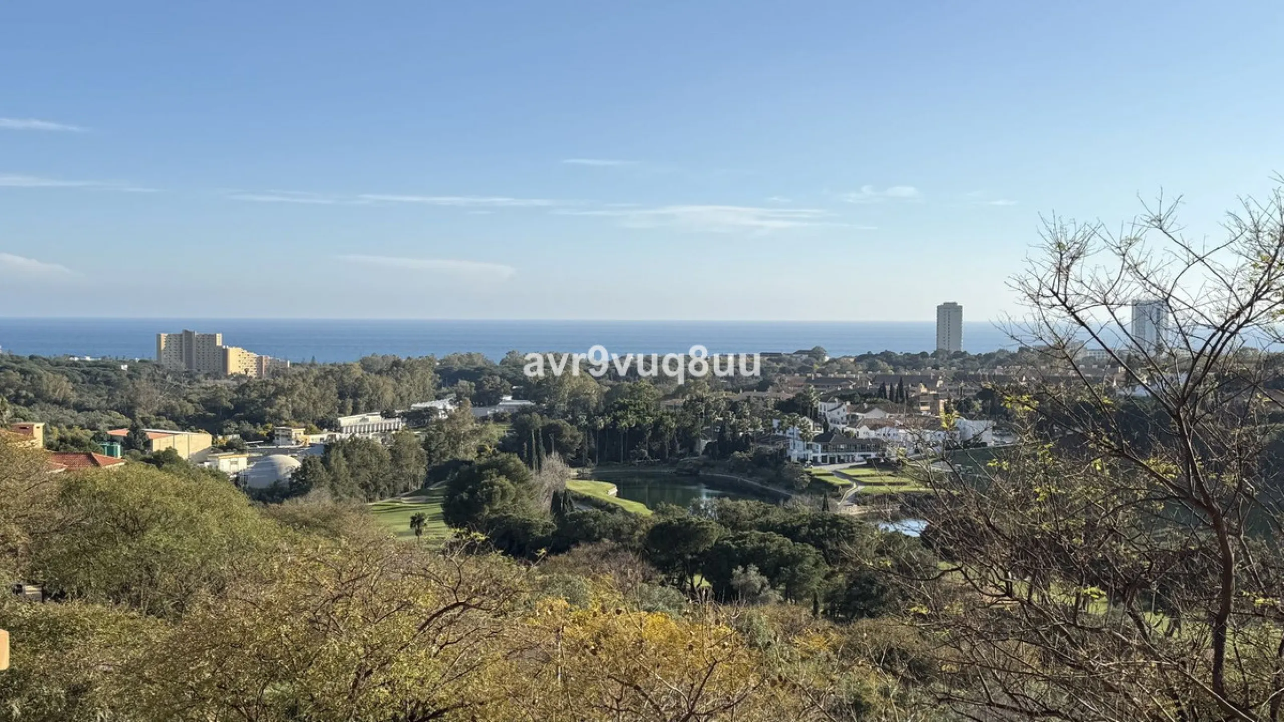 Apartment - Penthouse Duplex в продаже в Marbella, Málaga. В доме 2 спален и 2 ванных комнат. Площадь дома 121 м²