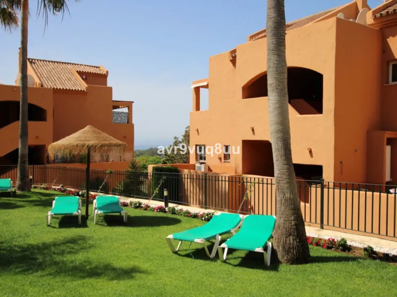 Apartment - Penthouse Duplex в продаже в Marbella, Málaga. В доме 2 спален и 2 ванных комнат. Площадь дома 121 м²
