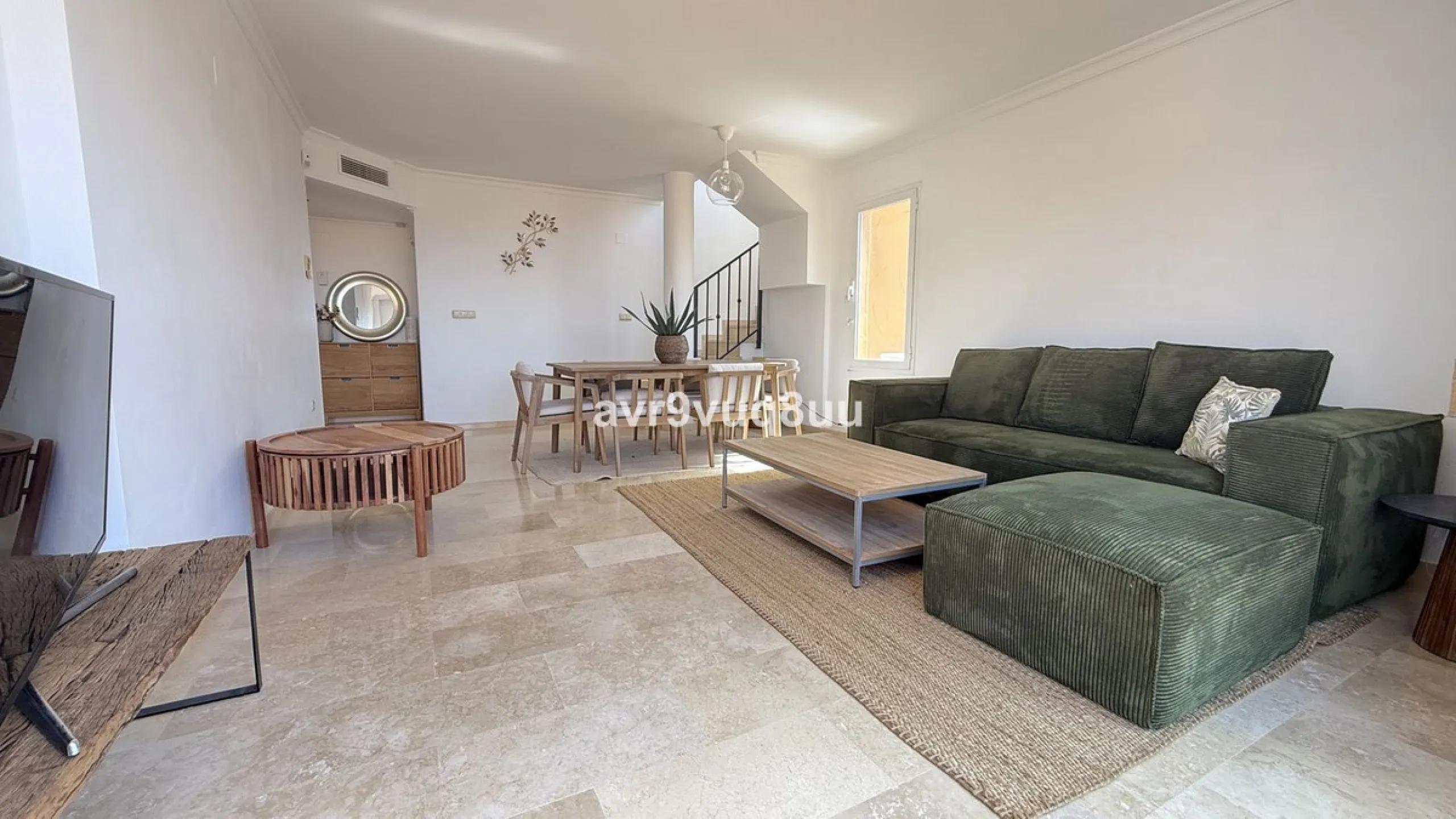 Apartment - Penthouse Duplex в продаже в Marbella, Málaga. В доме 2 спален и 2 ванных комнат. Площадь дома 121 м²