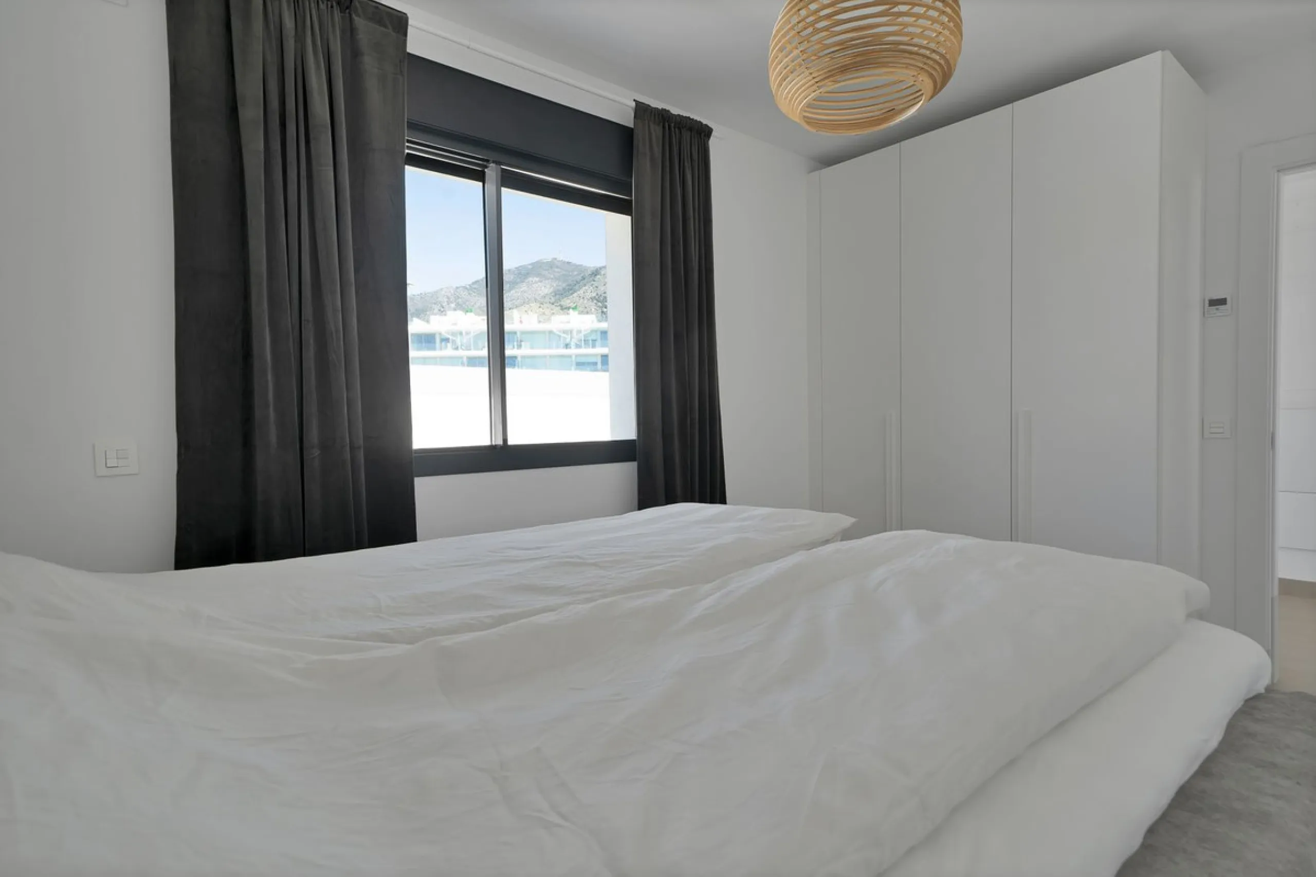 This southwest-facing corner penthouse in Carvajal combines modern upgrades with panoramic Mediterranean views, offering an exclusive lifestyle on the Costa del Sol.