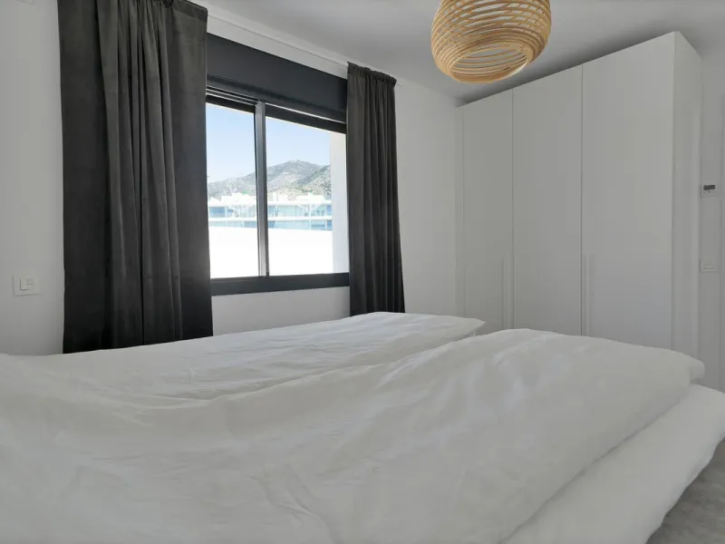 This southwest-facing corner penthouse in Carvajal combines modern upgrades with panoramic Mediterranean views, offering an exclusive lifestyle on the Costa del Sol.