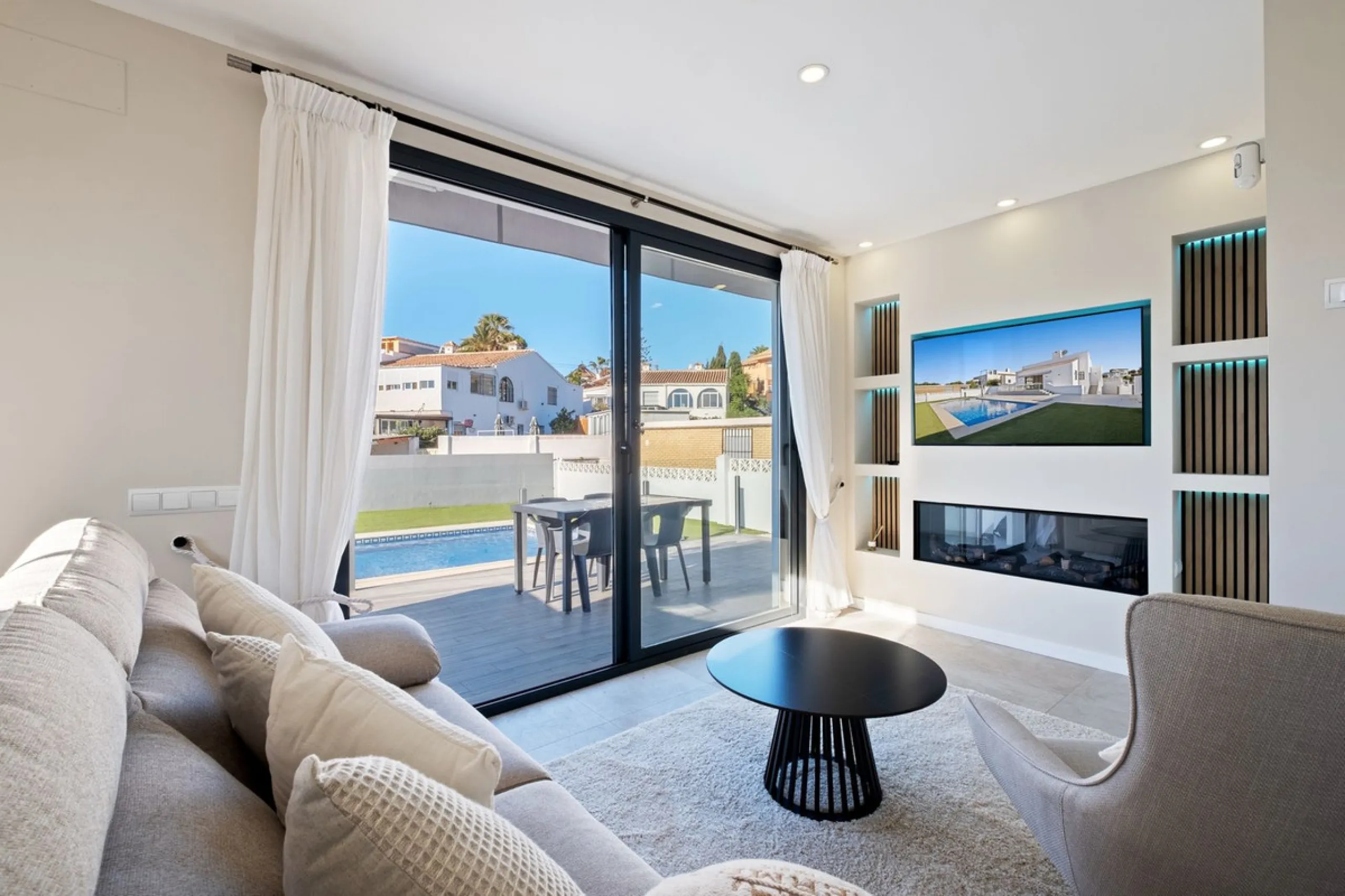 Tourist license for short-term rentals.