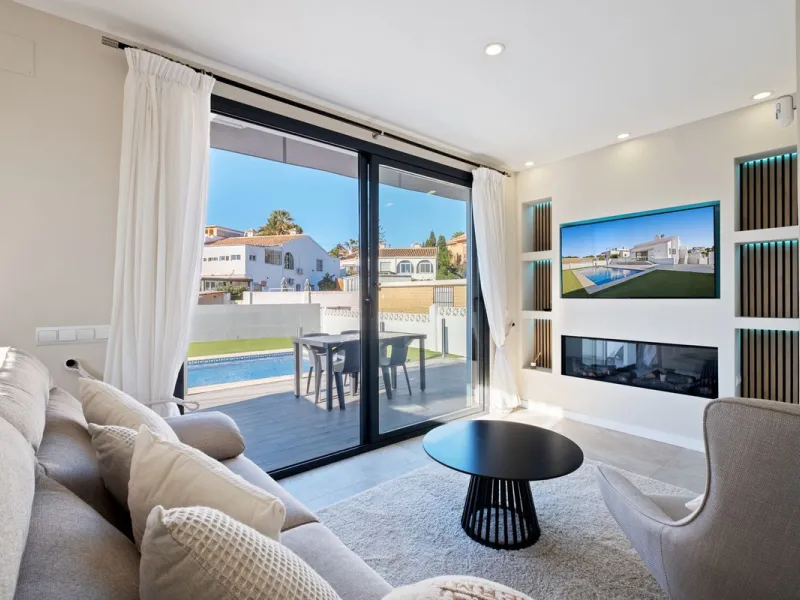 Tourist license for short-term rentals.