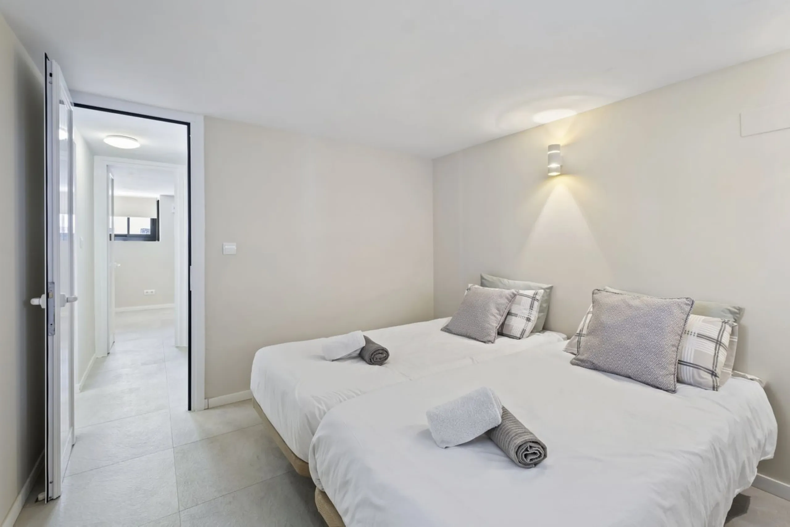 Tourist license for short-term rentals.