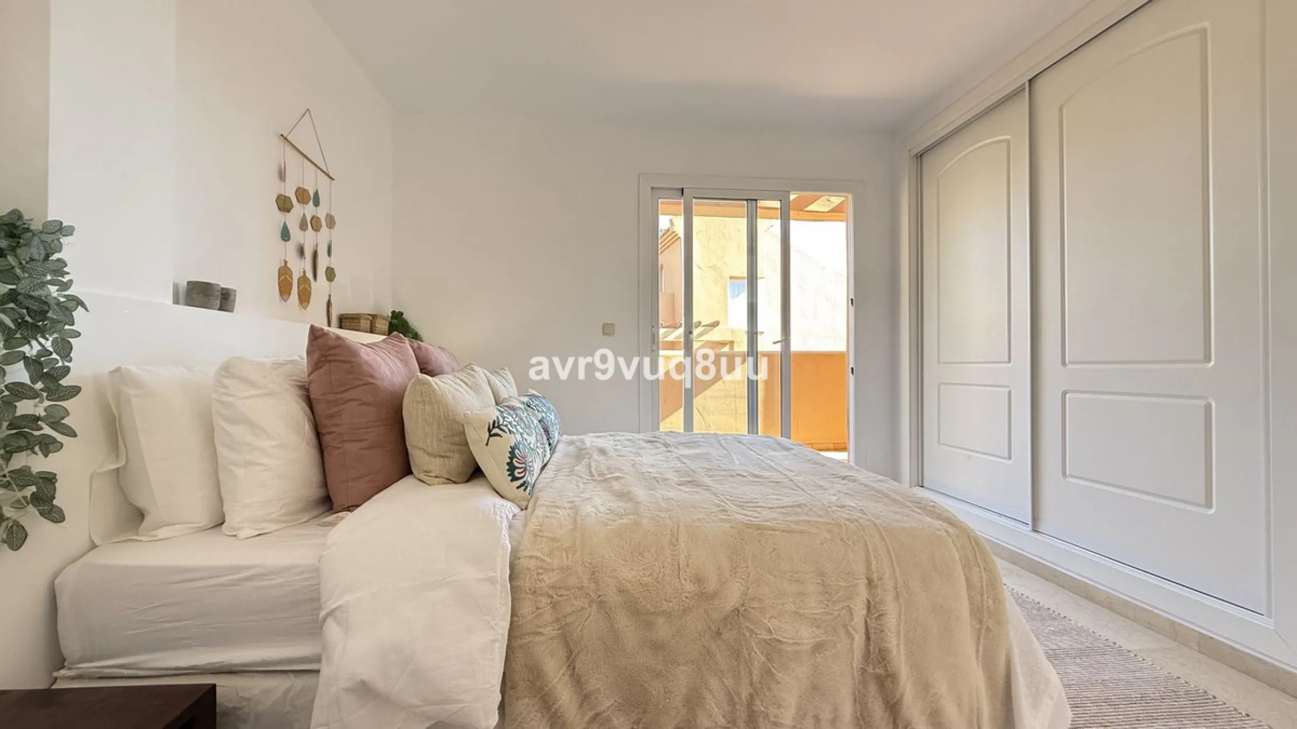 Apartment - Penthouse Duplex в продаже в Marbella, Málaga. В доме 2 спален и 2 ванных комнат. Площадь дома 121 м²