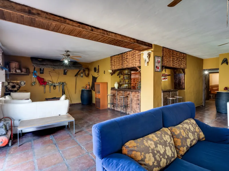 COUNTRY HOUSE in MONDA - Country house with pool, covered porch. On ground floor living/dining room, fitted kitchen, bathrooms, store room, 4 bedrooms. An external staircase leads to the upper floor with living room, office, 2 bedrooms, bathroom and stora