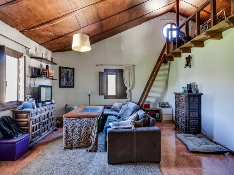 COUNTRY HOUSE in MONDA - Country house with pool, covered porch. On ground floor living/dining room, fitted kitchen, bathrooms, store room, 4 bedrooms. An external staircase leads to the upper floor with living room, office, 2 bedrooms, bathroom and stora