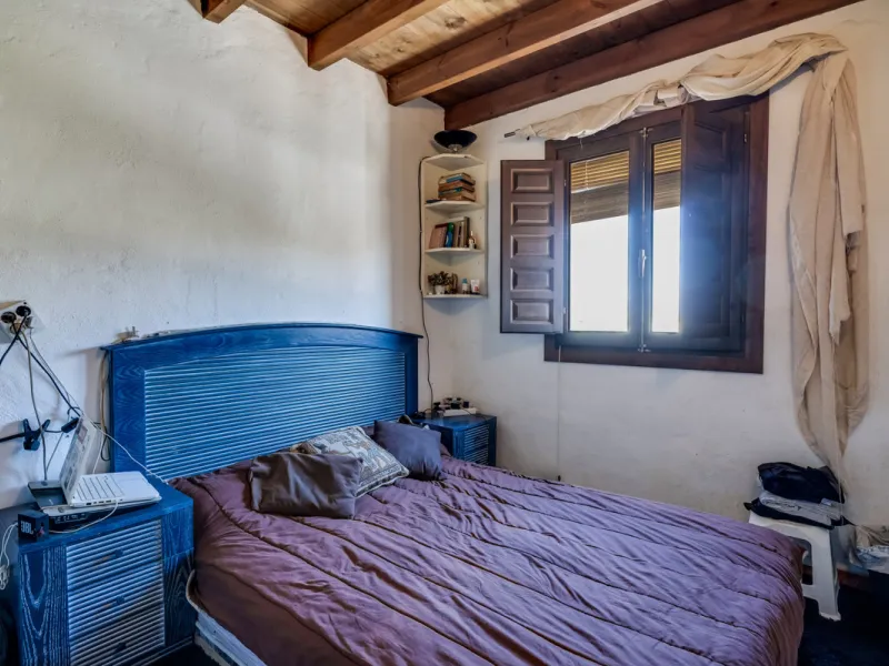 COUNTRY HOUSE in MONDA - Country house with pool, covered porch. On ground floor living/dining room, fitted kitchen, bathrooms, store room, 4 bedrooms. An external staircase leads to the upper floor with living room, office, 2 bedrooms, bathroom and stora