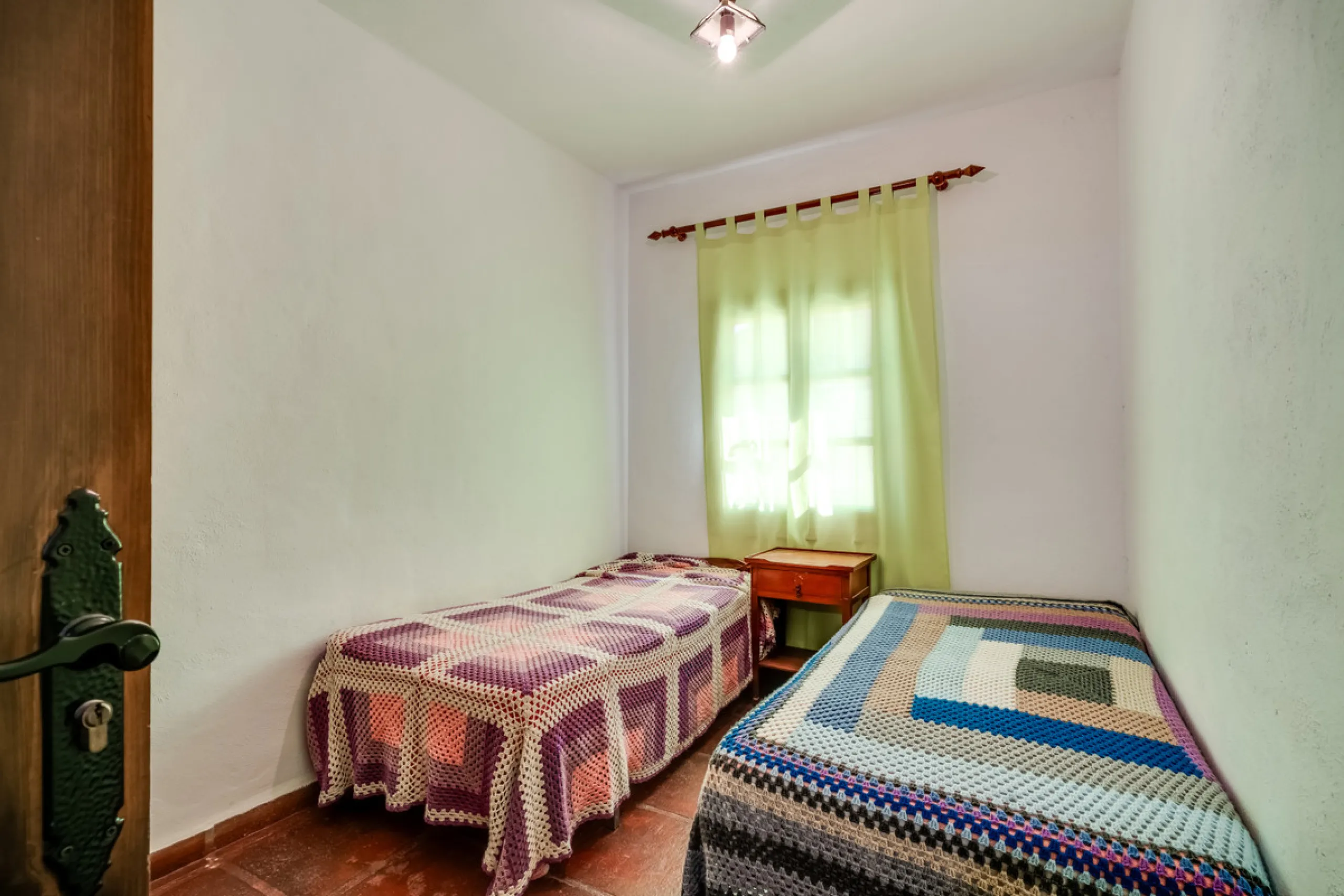 COUNTRY HOUSE in MONDA - Country house with pool, covered porch. On ground floor living/dining room, fitted kitchen, bathrooms, store room, 4 bedrooms. An external staircase leads to the upper floor with living room, office, 2 bedrooms, bathroom and stora