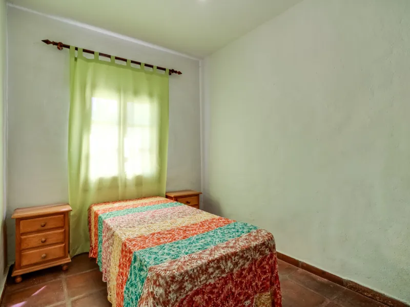 COUNTRY HOUSE in MONDA - Country house with pool, covered porch. On ground floor living/dining room, fitted kitchen, bathrooms, store room, 4 bedrooms. An external staircase leads to the upper floor with living room, office, 2 bedrooms, bathroom and stora