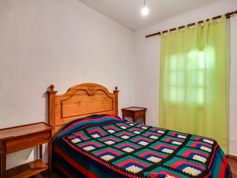 COUNTRY HOUSE in MONDA - Country house with pool, covered porch. On ground floor living/dining room, fitted kitchen, bathrooms, store room, 4 bedrooms. An external staircase leads to the upper floor with living room, office, 2 bedrooms, bathroom and stora