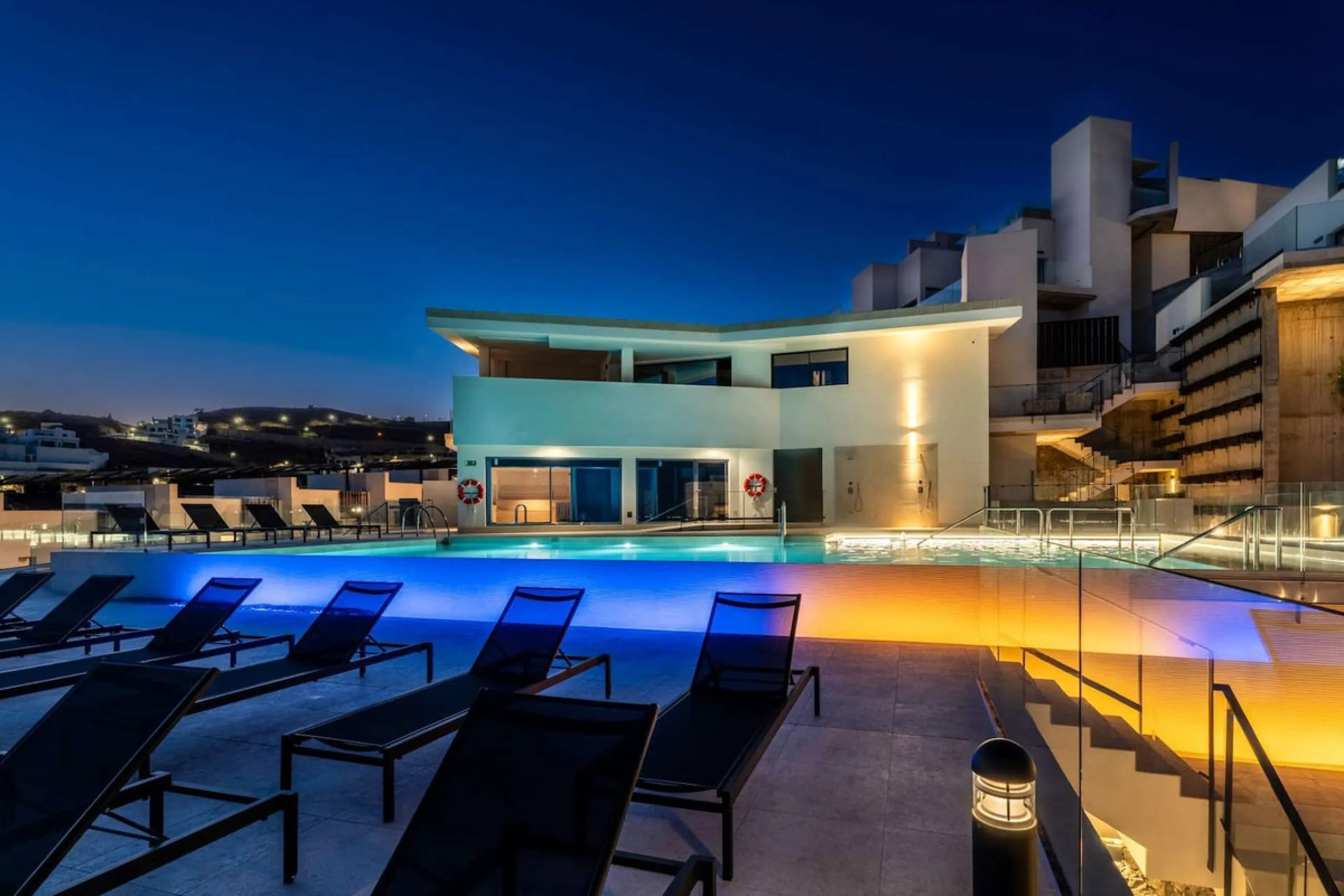 El Mirador is a privately owned 5 star resort on the Costa del Sol, located right on the Mediterranean Sea, just 50km from Malaga. El Mirador is built on a sustainable foundation, where, among other things, electricity and heat are produced sustainably th
