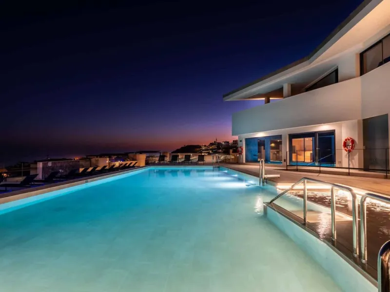 El Mirador is a privately owned 5 star resort on the Costa del Sol, located right on the Mediterranean Sea, just 50km from Malaga. El Mirador is built on a sustainable foundation, where, among other things, electricity and heat are produced sustainably th