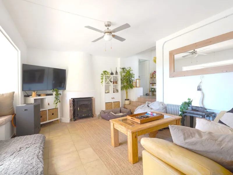 This is a fantastic opportunity to acquire what could become an absolutely magnificent property, ideally located in an up-and-coming area next to the highly sought-after Guadalmina Alta.