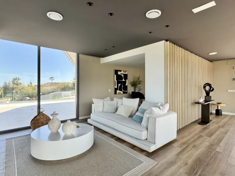TOWNHOUSE FOR SALE