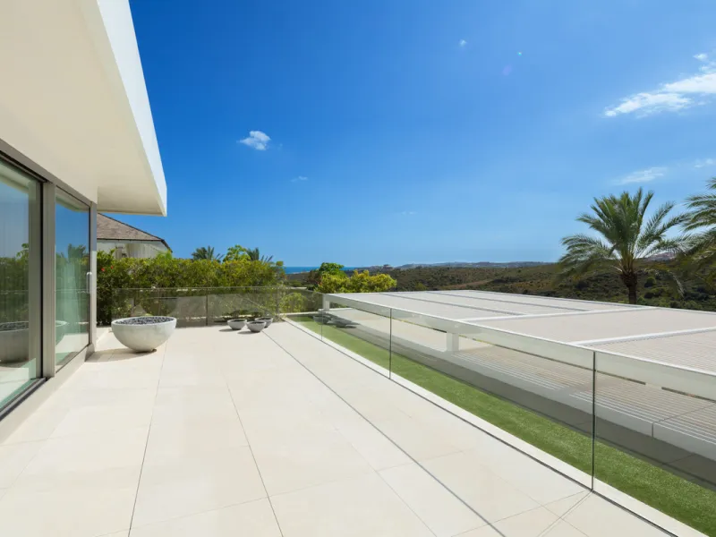 House - Detached Villa в продаже в Casares, Málaga. В доме 4 спален и 5 ванных комнат. Площадь дома 578 м². Площадь участка 1937 м²