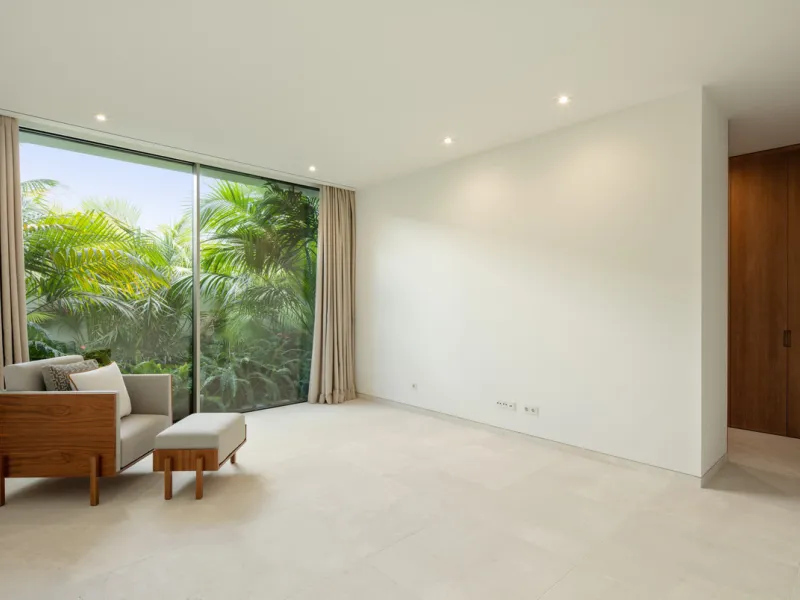 House - Detached Villa в продаже в Casares, Málaga. В доме 4 спален и 5 ванных комнат. Площадь дома 578 м². Площадь участка 1937 м²
