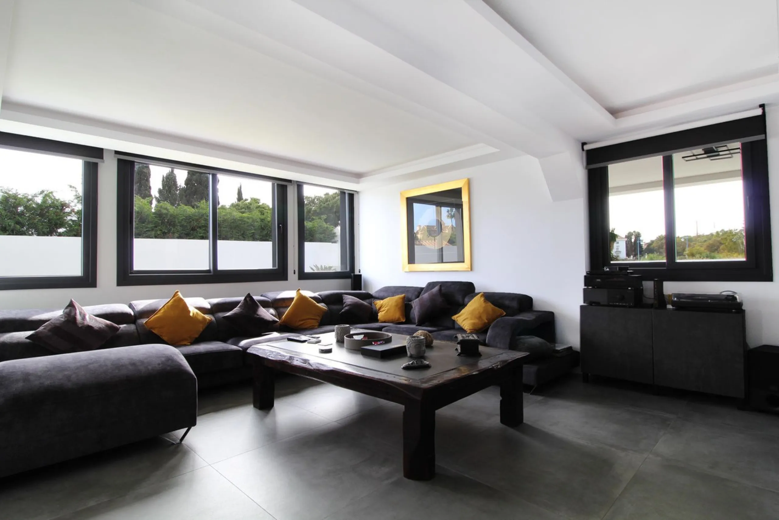 Don´t miss this fantastic villa, beachside of San Pedro de Alcantara