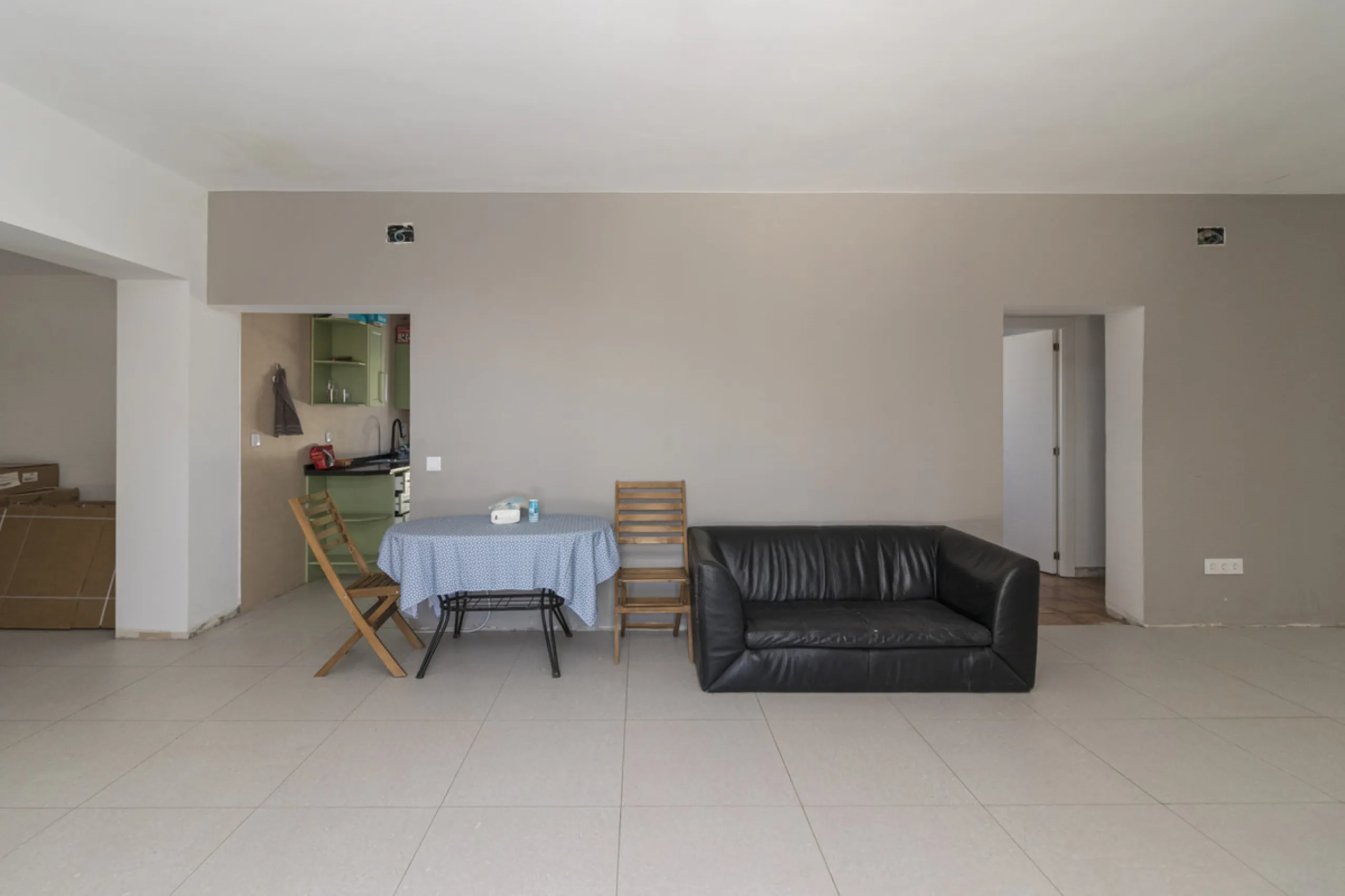 Have you dreamed of acquiring a spacious plot with several homes to invest in?