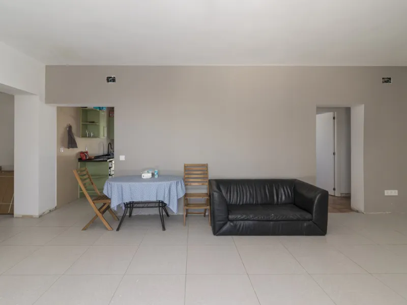 Have you dreamed of acquiring a spacious plot with several homes to invest in?