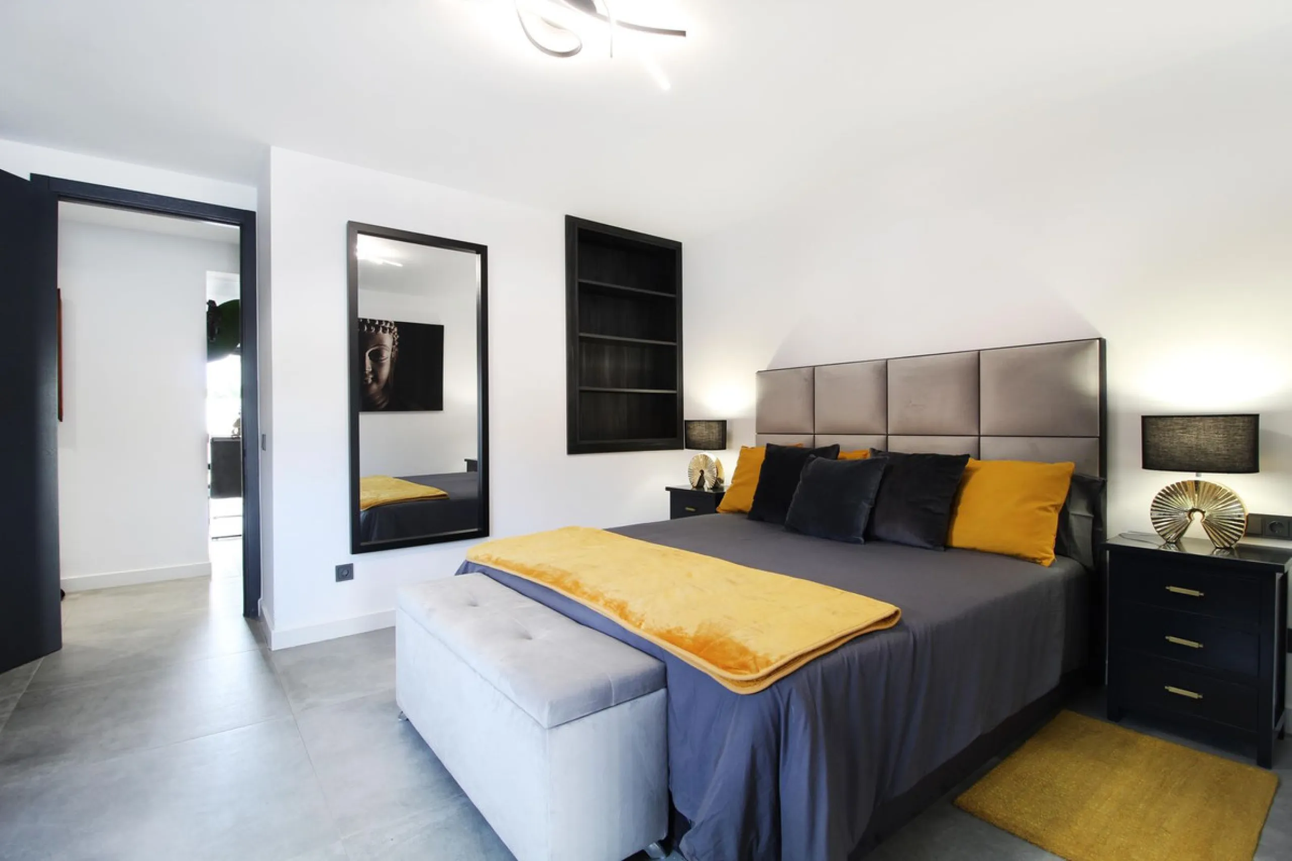 Don´t miss this fantastic villa, beachside of San Pedro de Alcantara