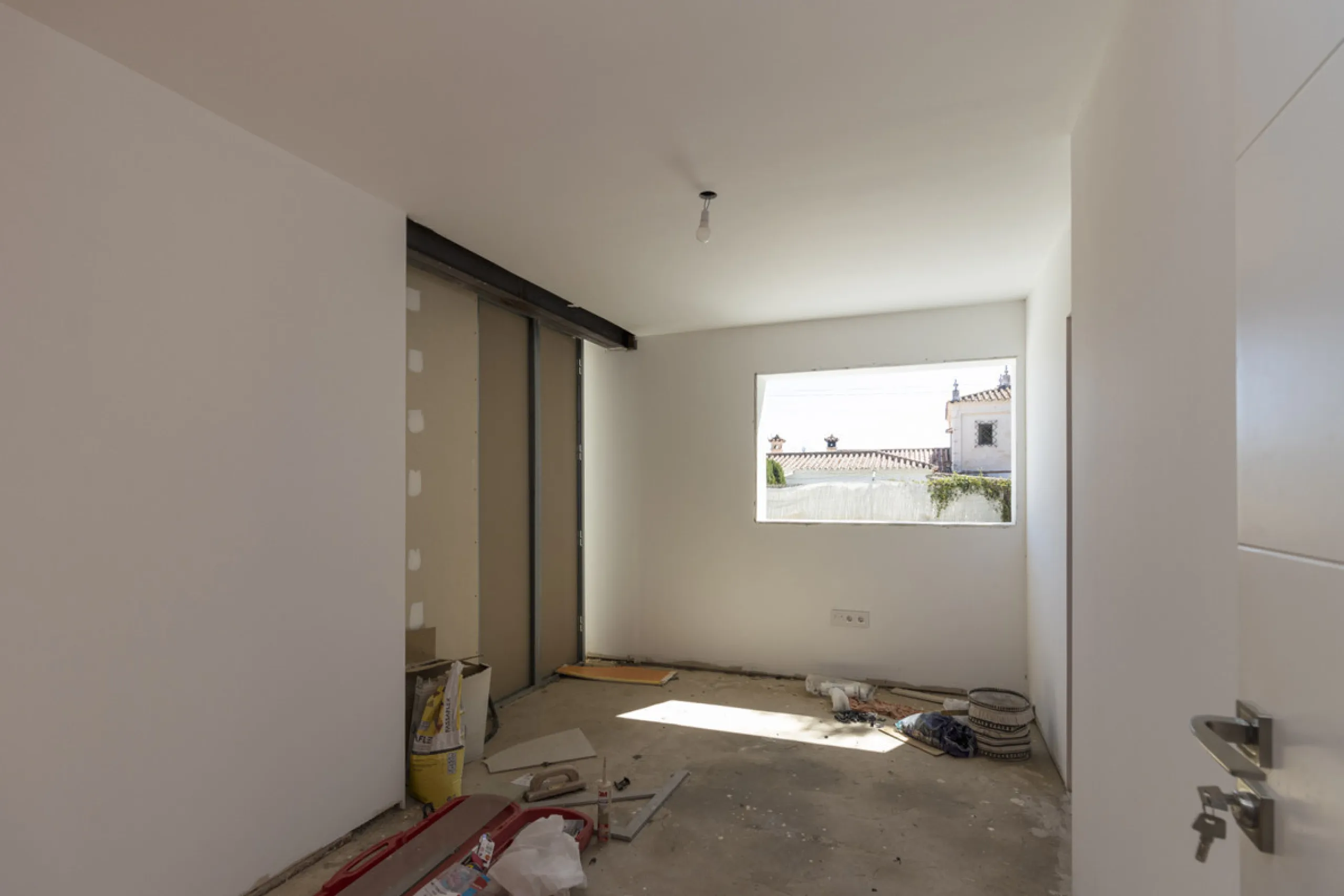 Have you dreamed of acquiring a spacious plot with several homes to invest in?