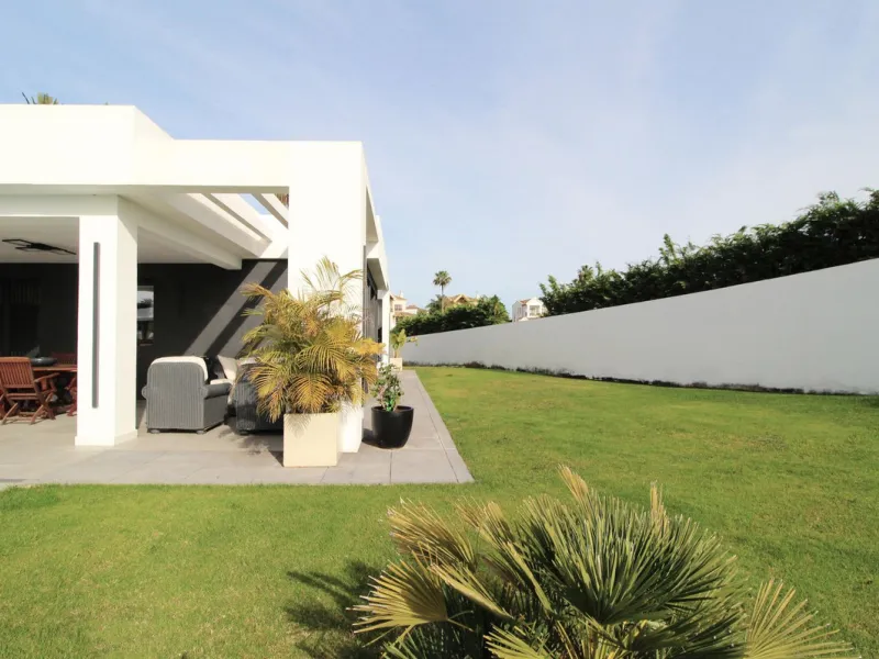 Don´t miss this fantastic villa, beachside of San Pedro de Alcantara