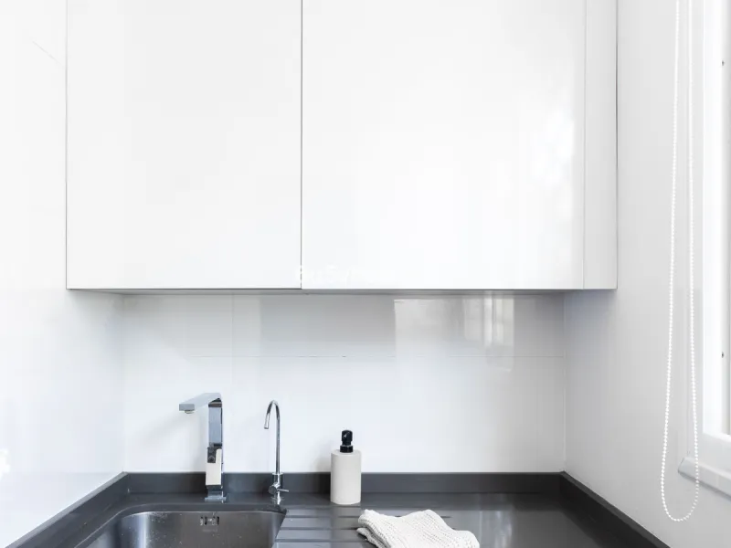 Discover this beautifully presented semi-detached home offering modern comfort and an ideal location in the lower part of Torreblanca.