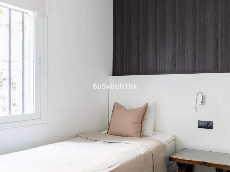Discover this beautifully presented semi-detached home offering modern comfort and an ideal location in the lower part of Torreblanca.