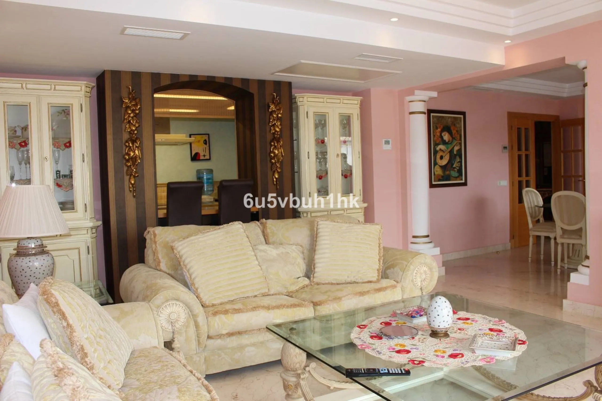 Apartment - Middle Floor Apartment в продаже в Manilva, Málaga. В доме 3 спален и 4 ванных комнат. Площадь дома 244 м²