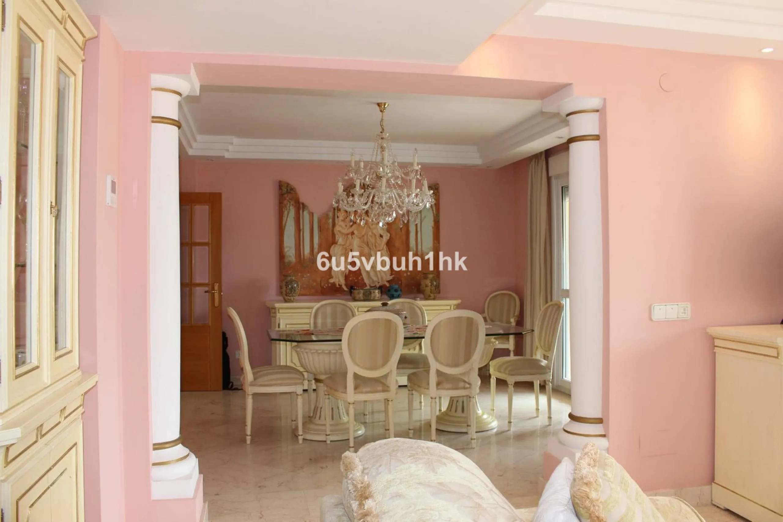 Apartment - Middle Floor Apartment в продаже в Manilva, Málaga. В доме 3 спален и 4 ванных комнат. Площадь дома 244 м²