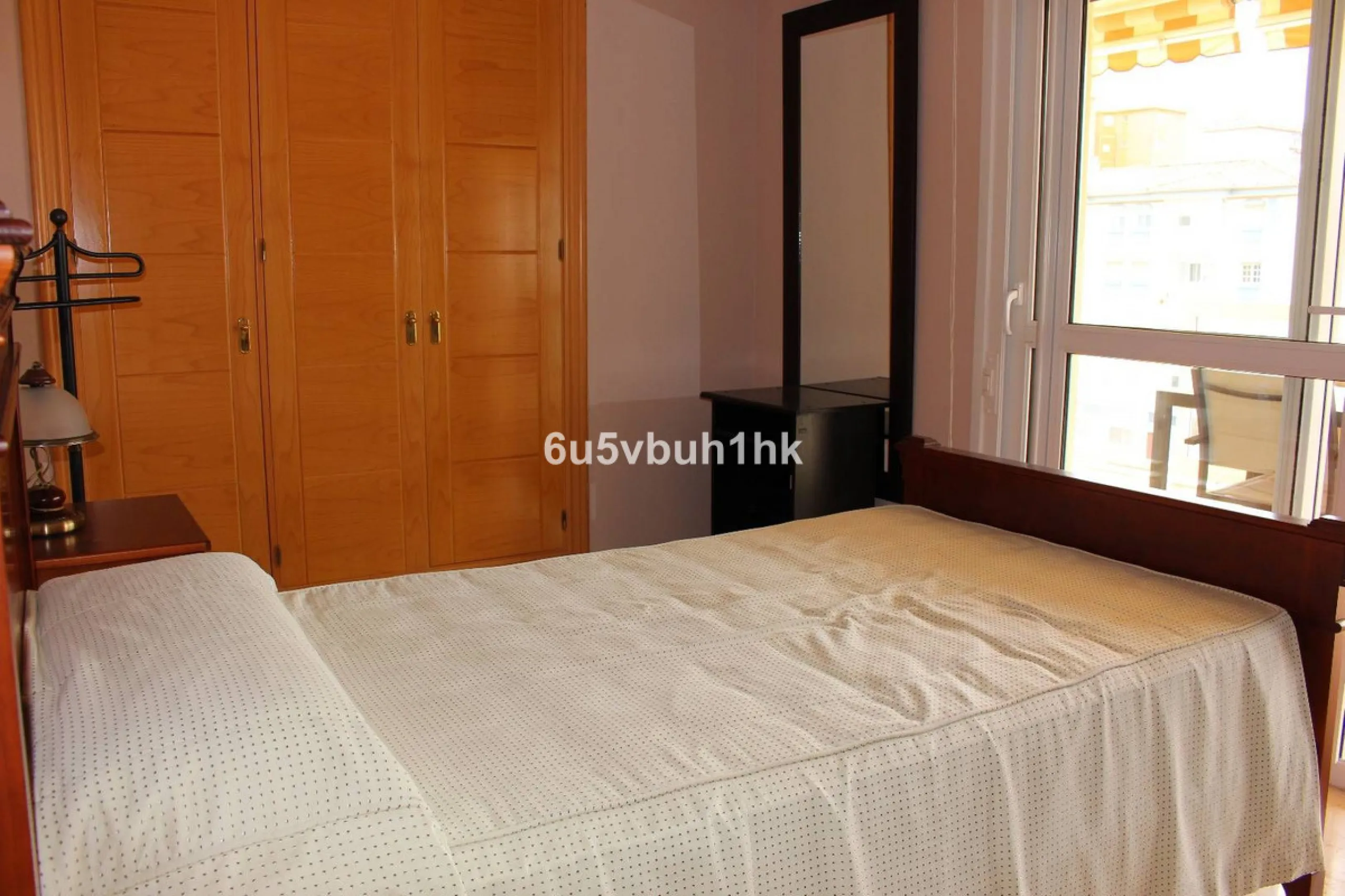 Apartment - Middle Floor Apartment в продаже в Manilva, Málaga. В доме 3 спален и 4 ванных комнат. Площадь дома 244 м²