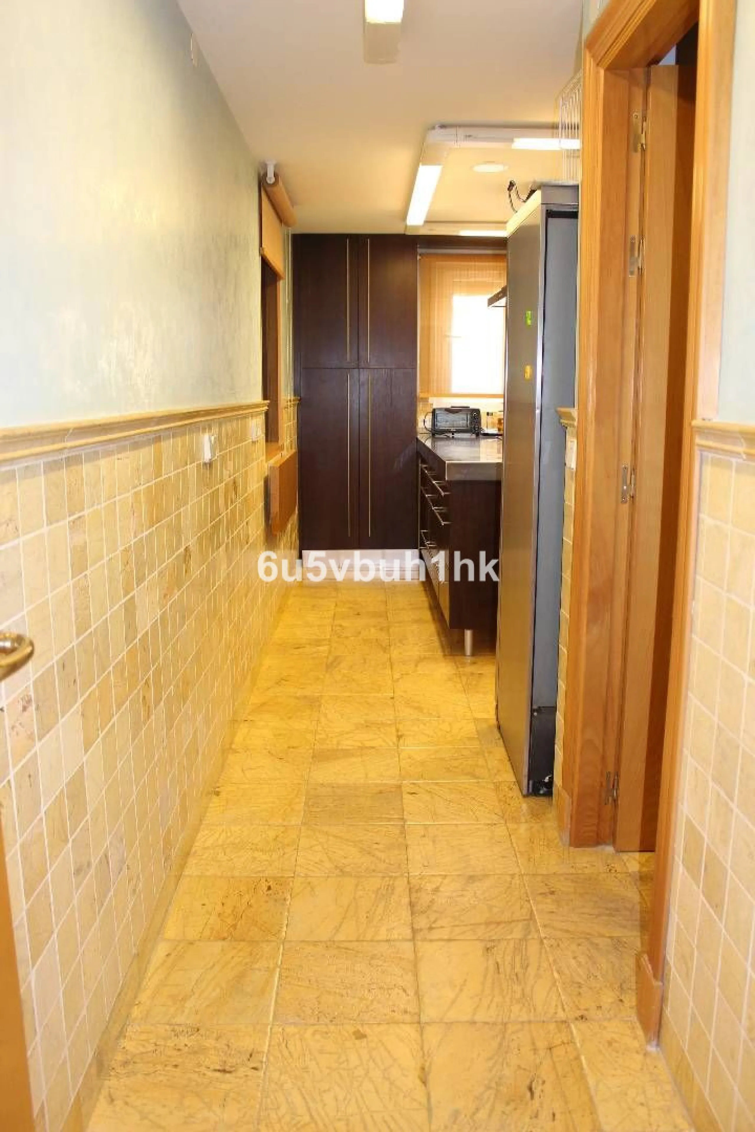 Apartment - Middle Floor Apartment в продаже в Manilva, Málaga. В доме 3 спален и 4 ванных комнат. Площадь дома 244 м²