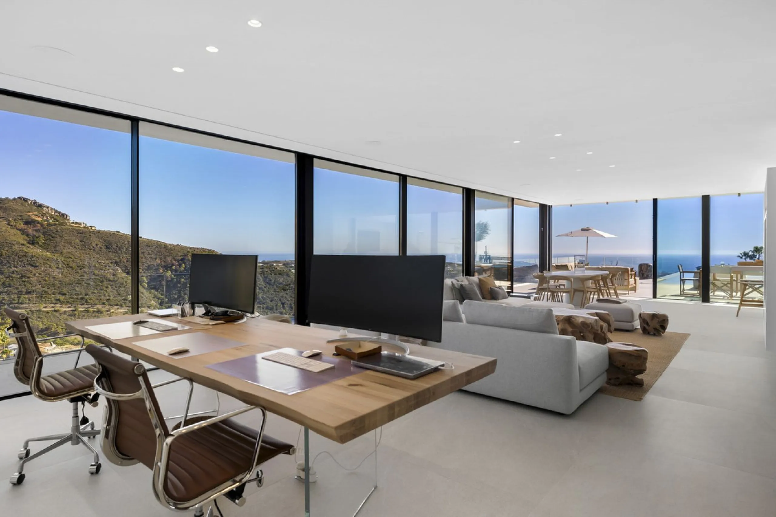 Villa Imagine: Luxury Redefined with Endless Mediterranean Views to Gibraltar & Africa