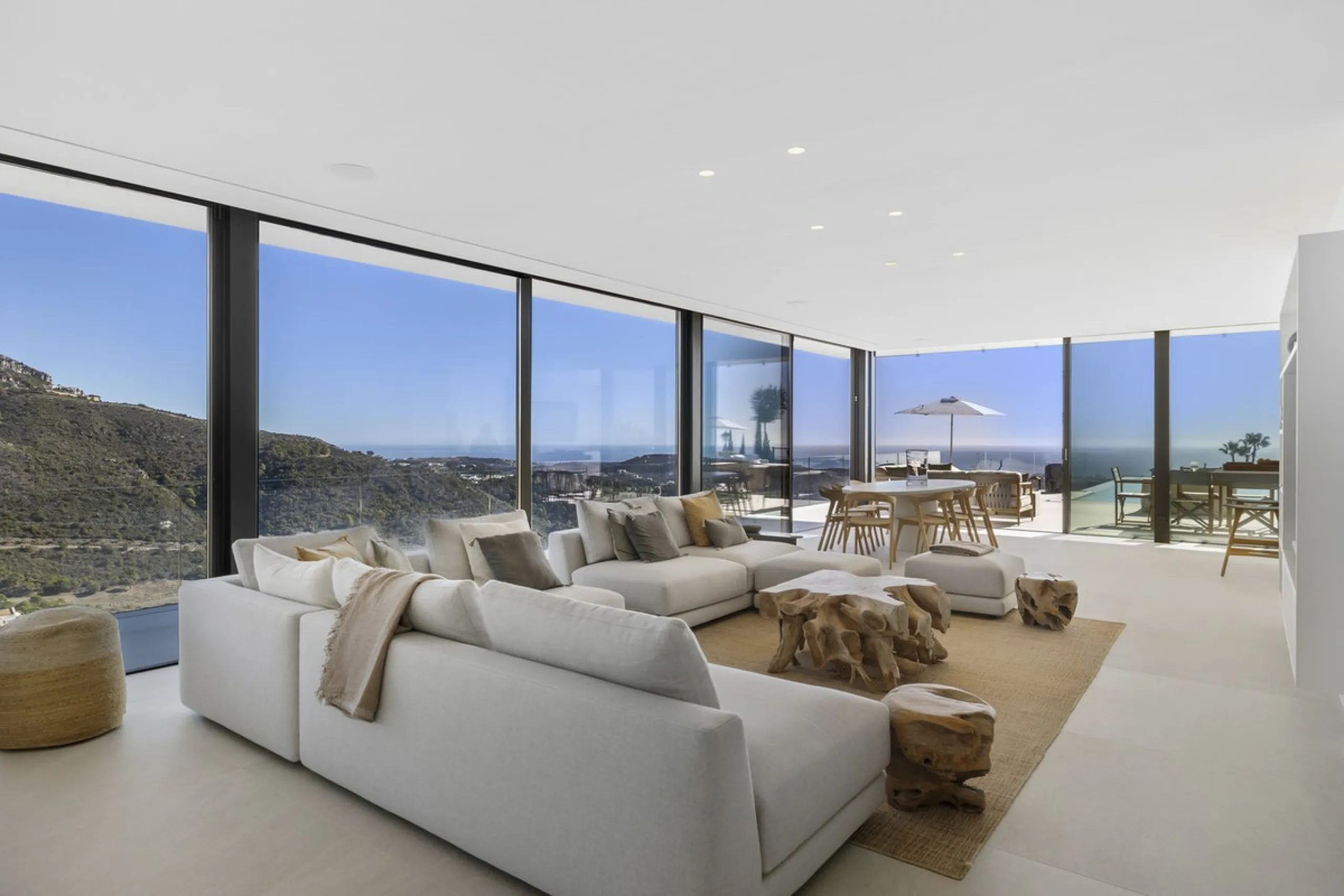 Villa Imagine: Luxury Redefined with Endless Mediterranean Views to Gibraltar & Africa