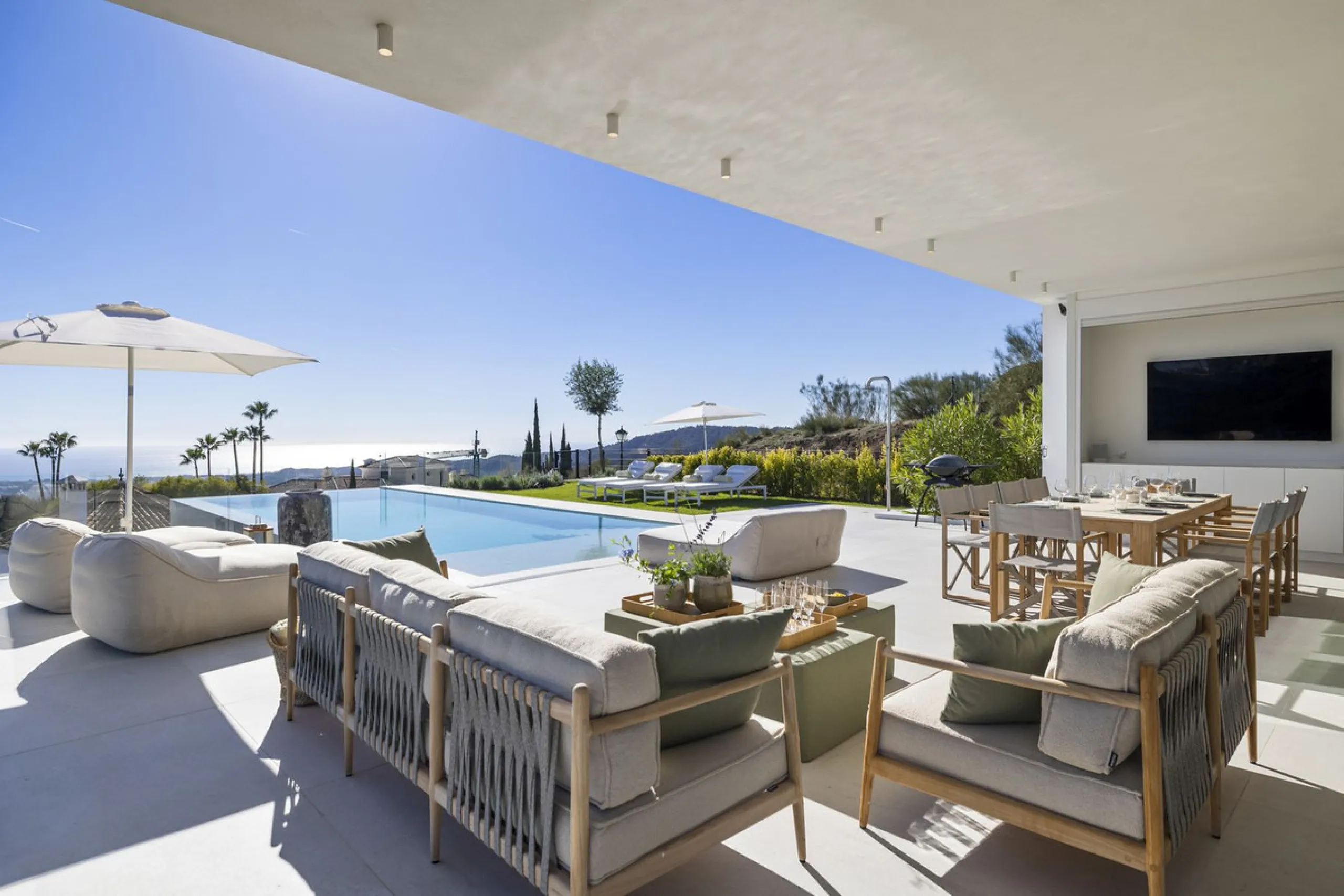 Villa Imagine: Luxury Redefined with Endless Mediterranean Views to Gibraltar & Africa