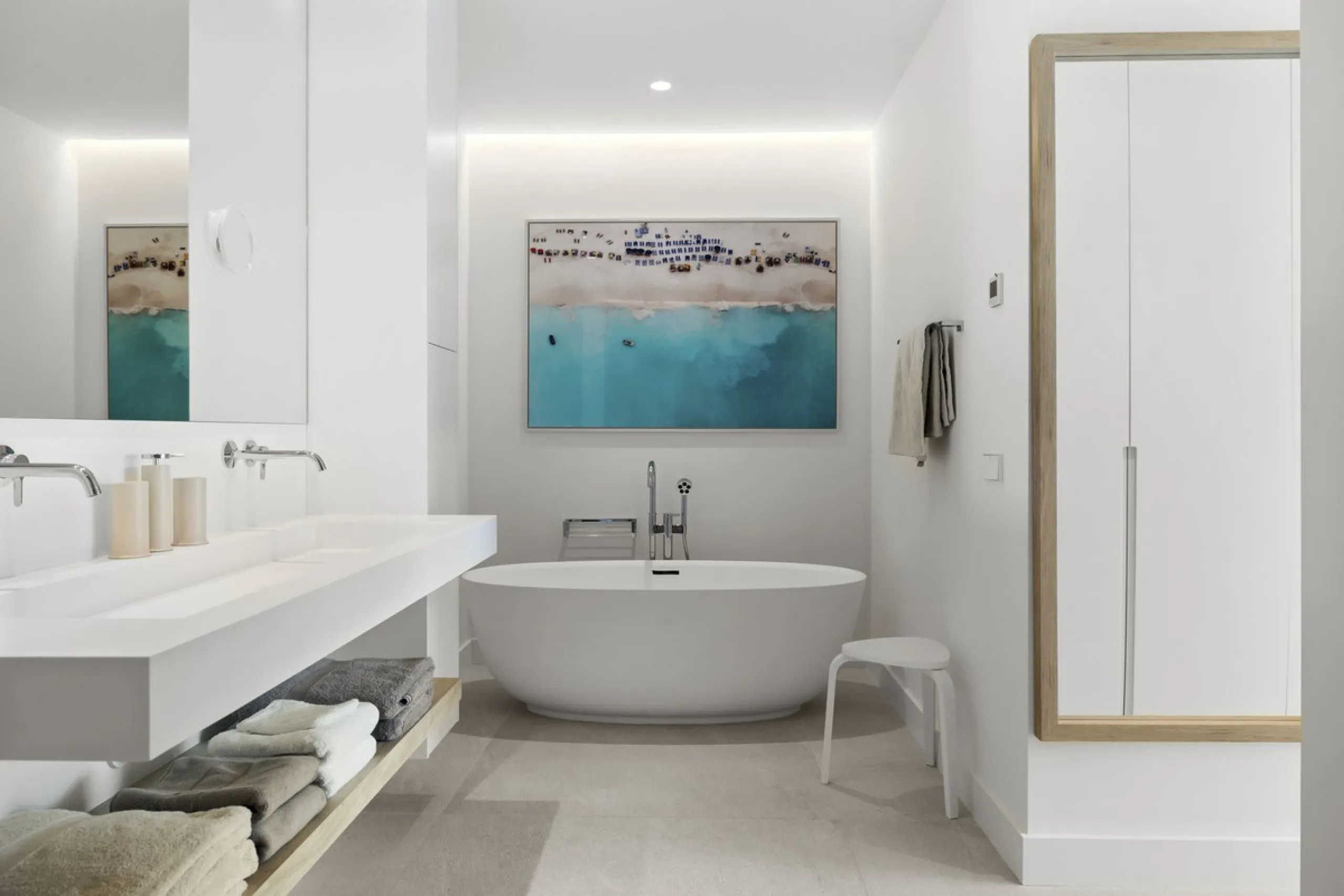 Villa Imagine: Luxury Redefined with Endless Mediterranean Views to Gibraltar & Africa