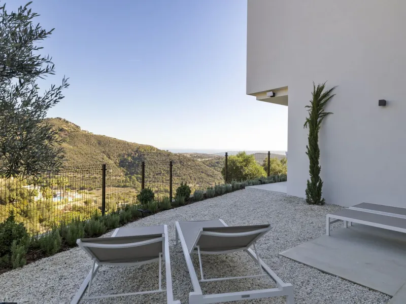 Villa Imagine: Luxury Redefined with Endless Mediterranean Views to Gibraltar & Africa