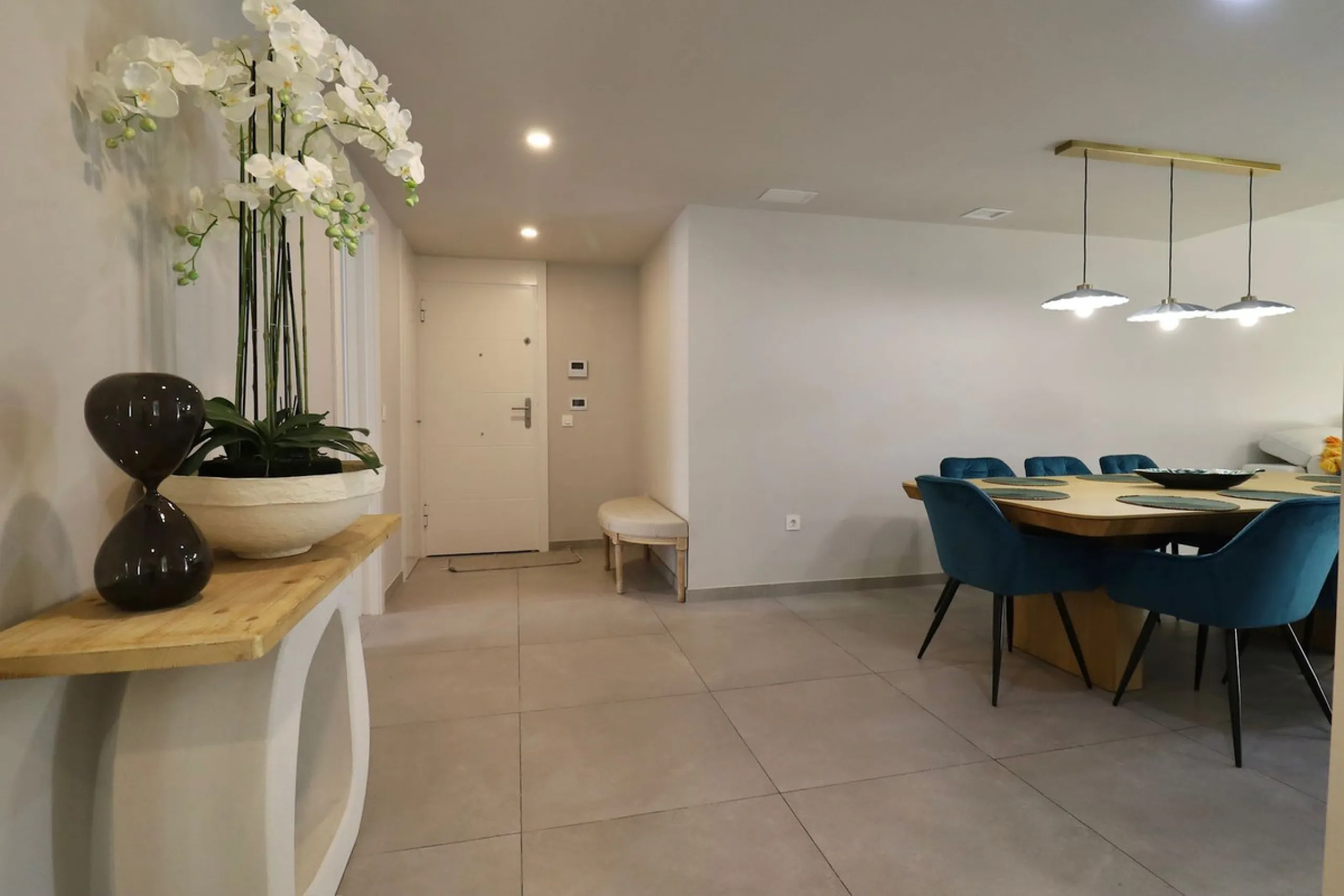 This brand-new residential complex is located on Elviria Beach, one of Marbella's most exclusive and sought-after areas — just a 10-minute drive from Marbella town centre and approximately 30 minutes from Málaga International Airport.