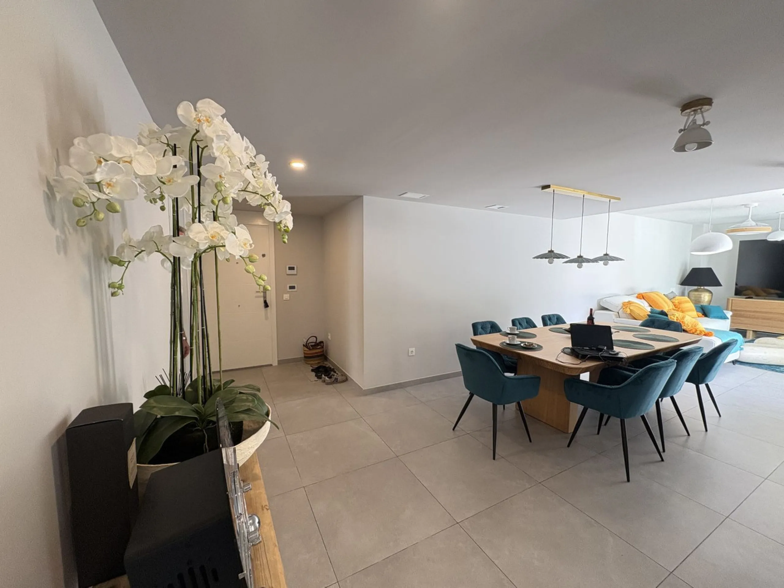 This brand-new residential complex is located on Elviria Beach, one of Marbella's most exclusive and sought-after areas — just a 10-minute drive from Marbella town centre and approximately 30 minutes from Málaga International Airport.
