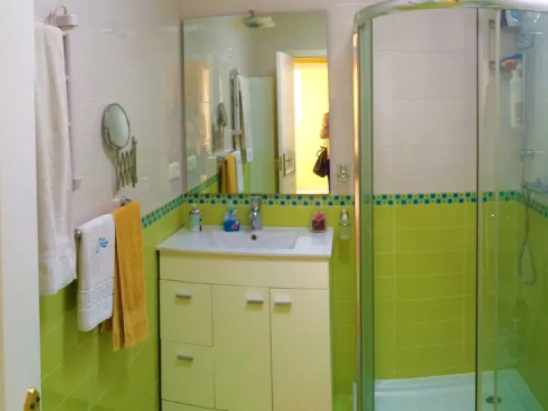 Unique investment opportunity! Single storey house located on a large plot in Elvira with sea and golf views