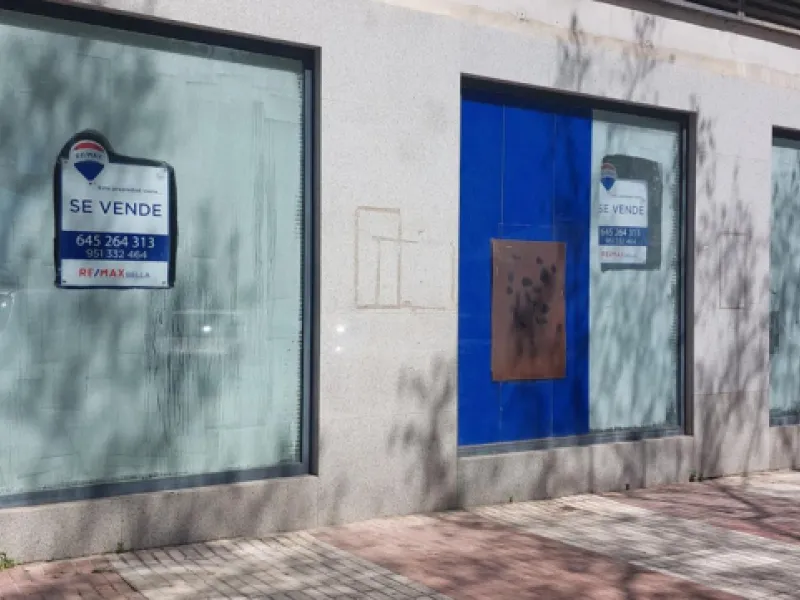 Commercial - Commercial Premises в продаже в Marbella, Málaga. Площадь дома 426 м²