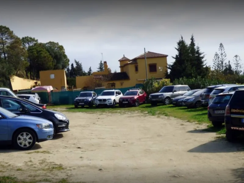 Plot - Land в продаже в Estepona, Málaga. Площадь участка 24135 м²