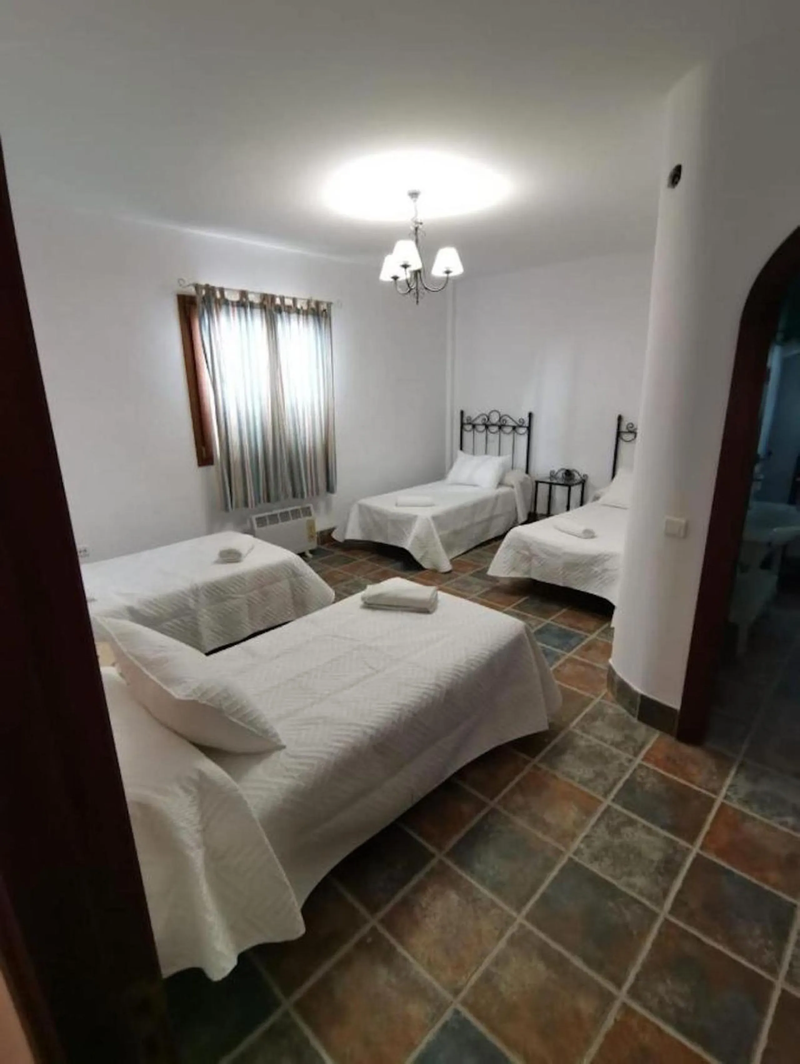 This wonderful villa is located in a beautiful tranquil area in the heart of the national park, between Frigiliana and Acebuchal.