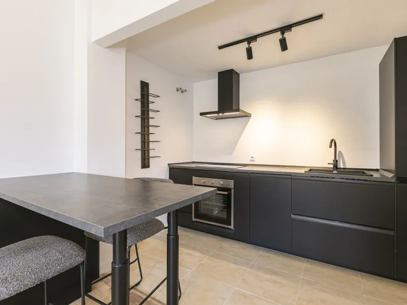 Apartment - Top Floor Apartment в продаже в Fuengirola, Málaga. В доме 1 спален и 1 ванных комнат. Площадь дома 65 м²