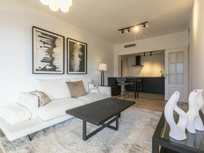 Apartment - Top Floor Apartment в продаже в Fuengirola, Málaga. В доме 1 спален и 1 ванных комнат. Площадь дома 65 м²