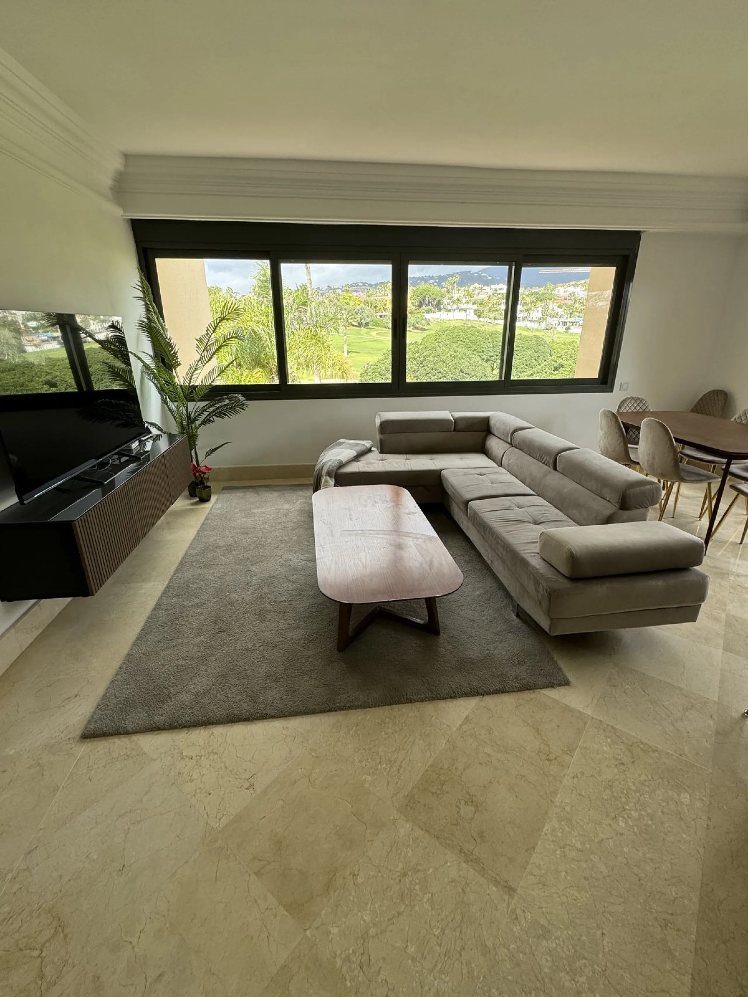 Exclusive Residence for Sale in Lorcrigolf Urbanization, Nueva Andalucía