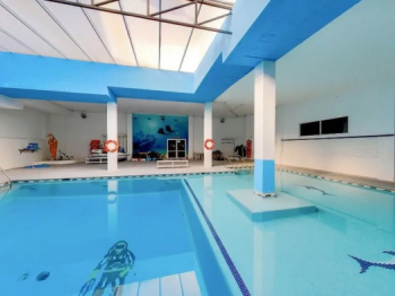 UNIQUE OPPORTUNITY, SALE OF PREMISES OR PREMISES IN A SHOPPING CENTER IN BENALMÁDENA